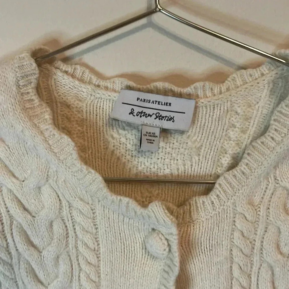 & Other Stories Paris Atelier Chunky Cable Knit Cardigan - Picture 2 of 8